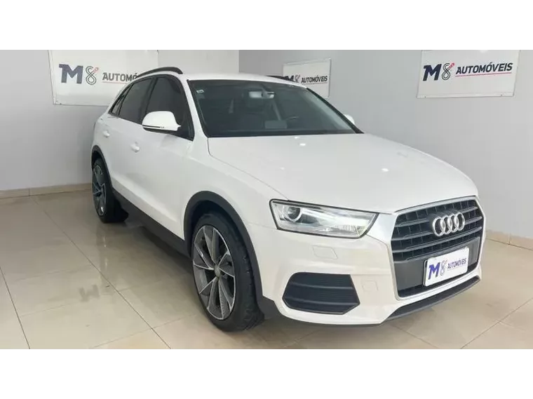 Audi Q3 Branco 9