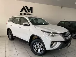 Toyota Hilux SW4