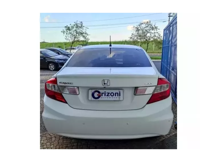 Honda Civic Branco 7