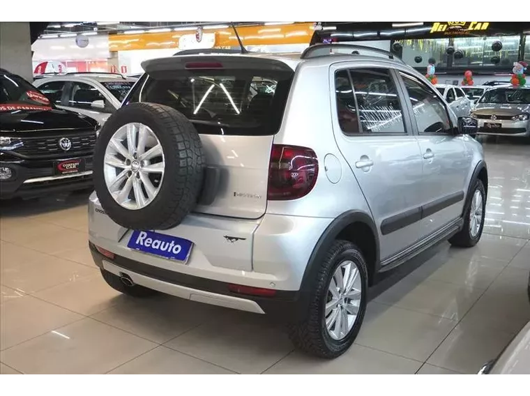 Volkswagen Crossfox Prata 9