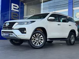 Toyota Hilux SW4