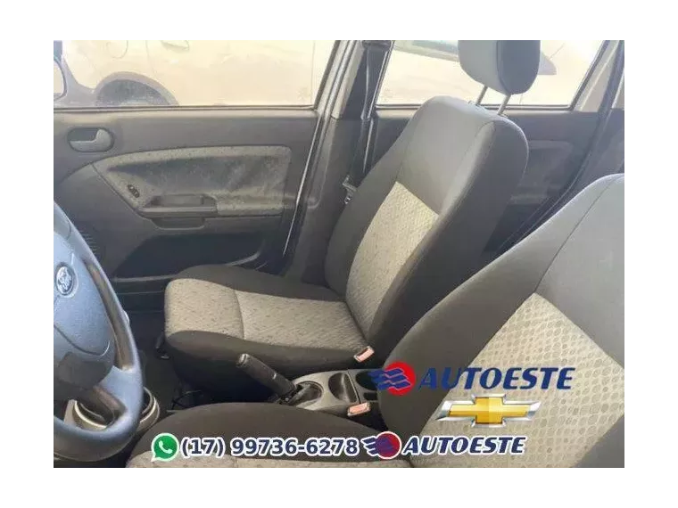 Ford Fiesta Branco 3