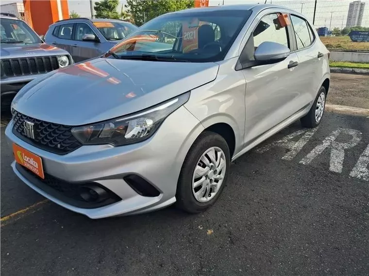 Fiat Argo Prata 5