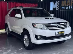 Toyota Hilux SW4