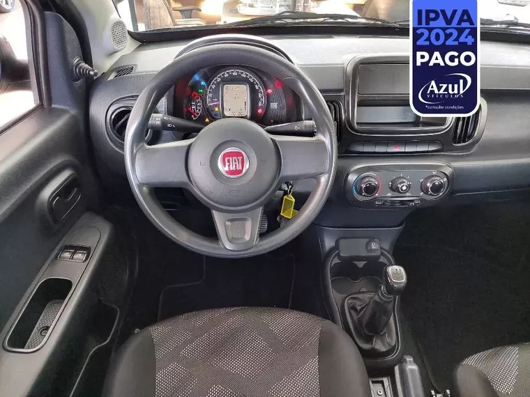 Fiat Mobi Preto 5