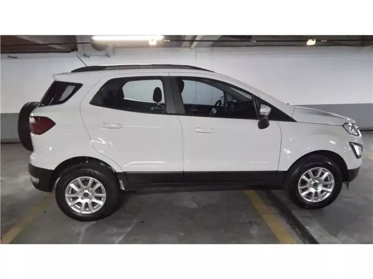 Ford Ecosport Branco 11