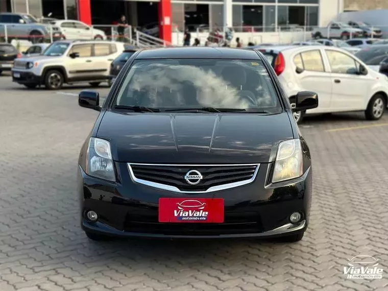 Nissan Sentra Preto 3