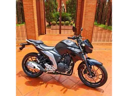 Fazer 250