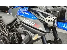 Triumph Tiger 800