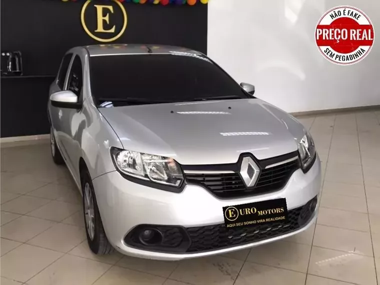 Renault Sandero Prata 1