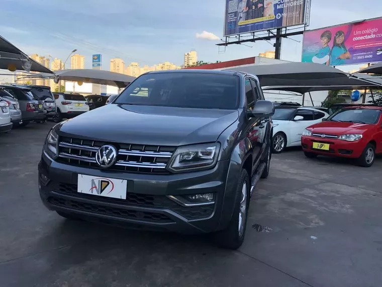 Volkswagen Amarok Cinza 13