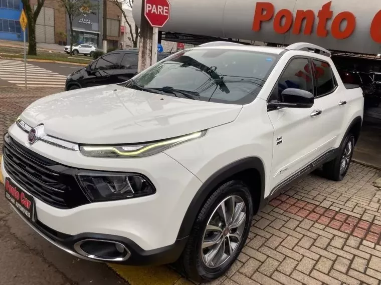 Fiat Toro Branco 1