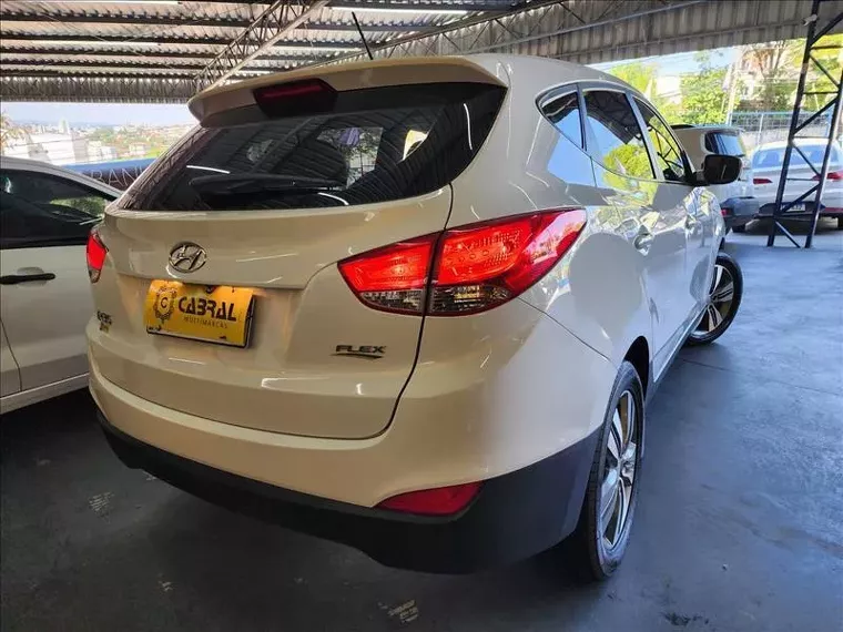 Hyundai IX35 Branco 8