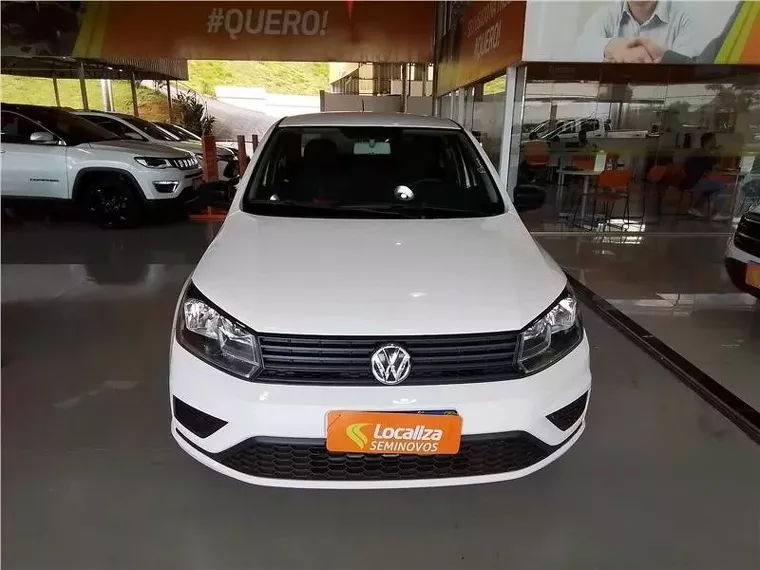 Volkswagen Voyage Branco 10