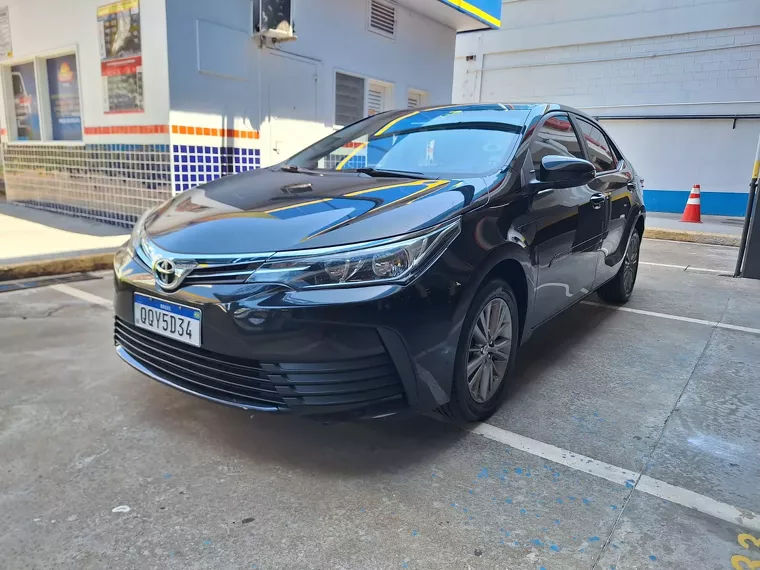 Toyota Corolla Preto 8