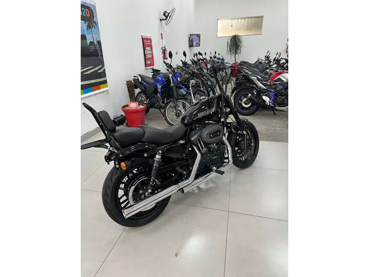 Harley-Davidson Sportster 1200 Preto 10