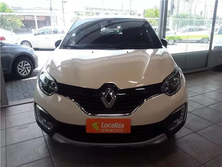 Renault Captur Bege 9