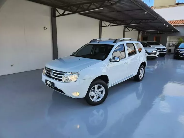 Renault Duster Branco 1