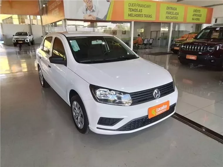 Volkswagen Voyage Branco 6