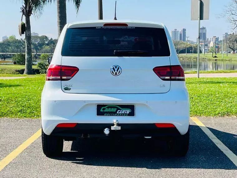 Volkswagen Fox Branco 13