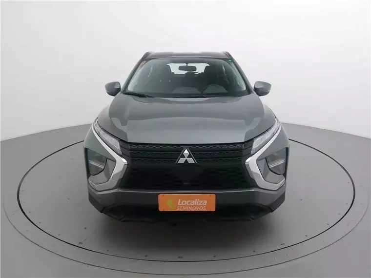 Mitsubishi Eclipse Cross Cinza 16