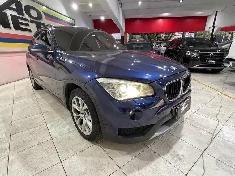 BMW X1 Azul 5