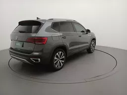 Volkswagen Taos