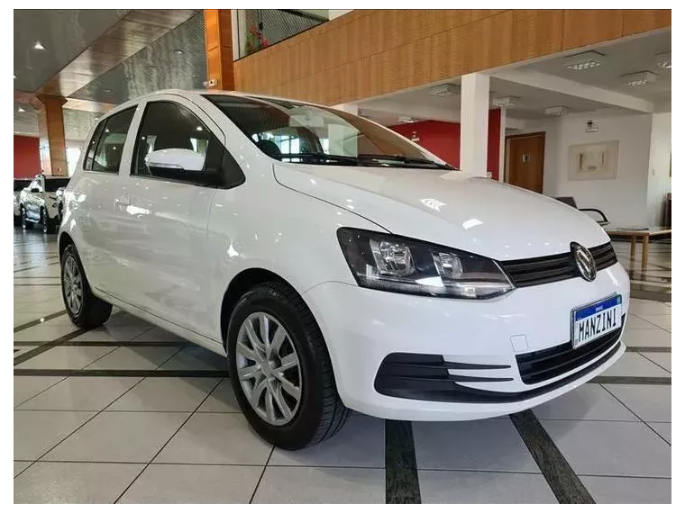 Volkswagen Fox Branco 2