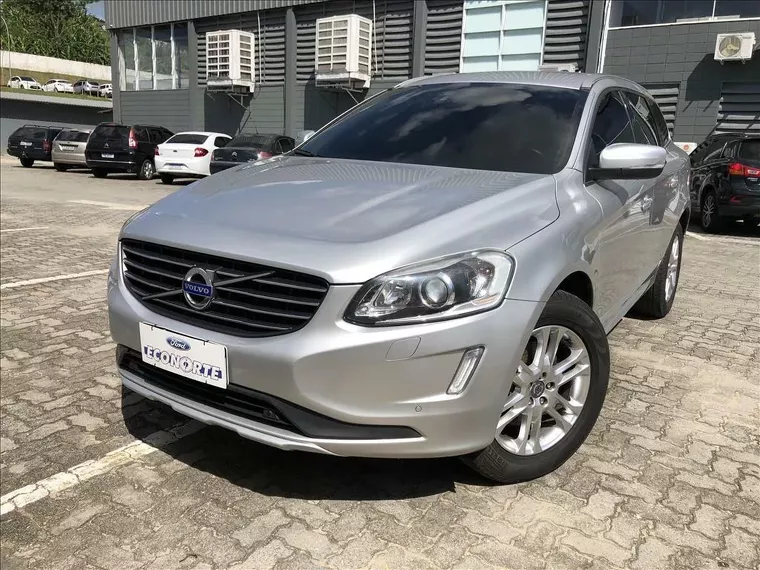 Volvo XC60 Prata 3