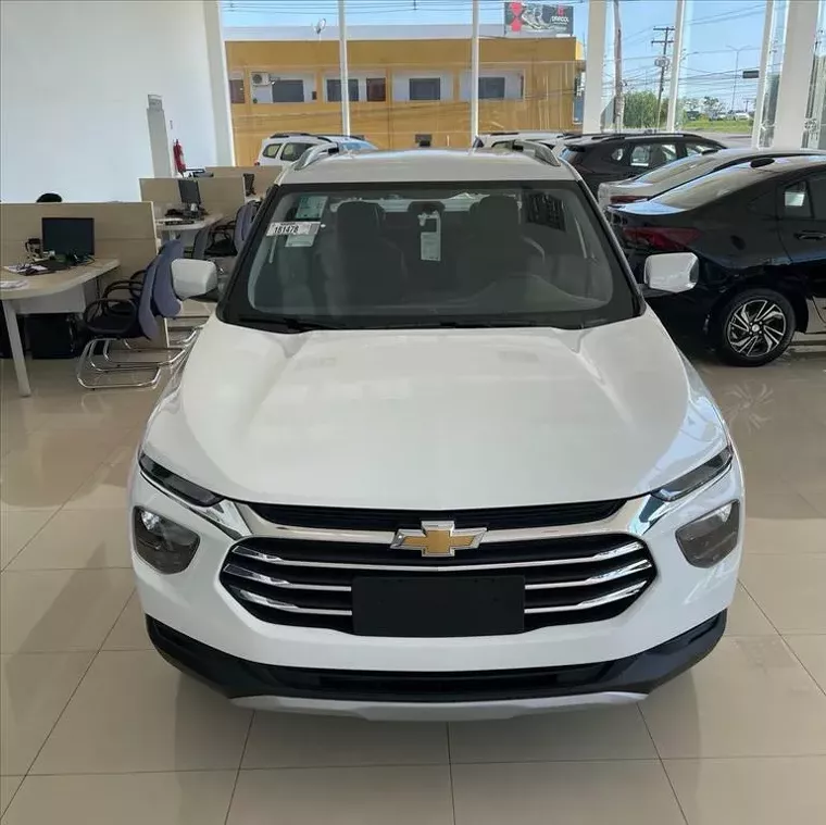 Chevrolet Montana Branco 2