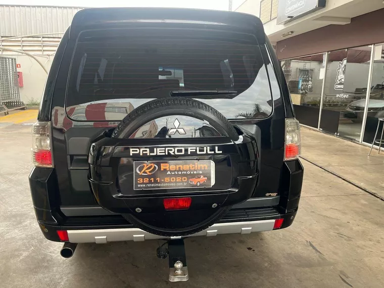 Mitsubishi Pajero Full Preto 10