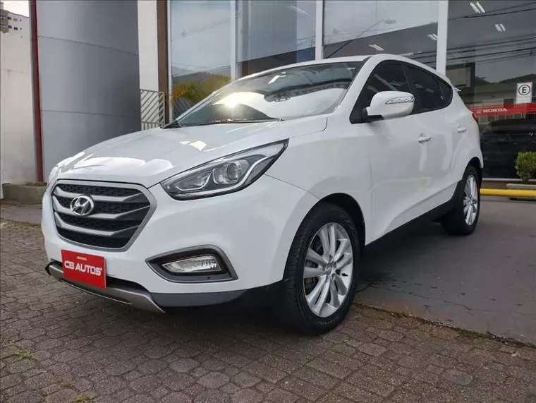 Hyundai IX35 Branco 10