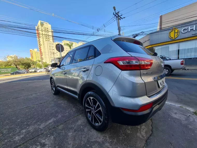 Hyundai Creta Prata 13