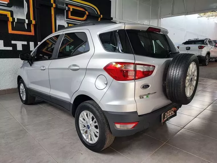 Ford Ecosport Prata 6