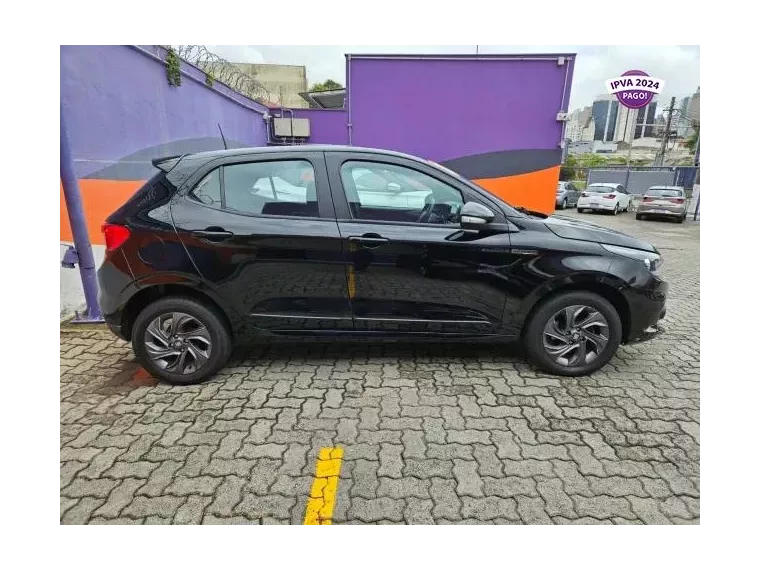 Fiat Argo Preto 6