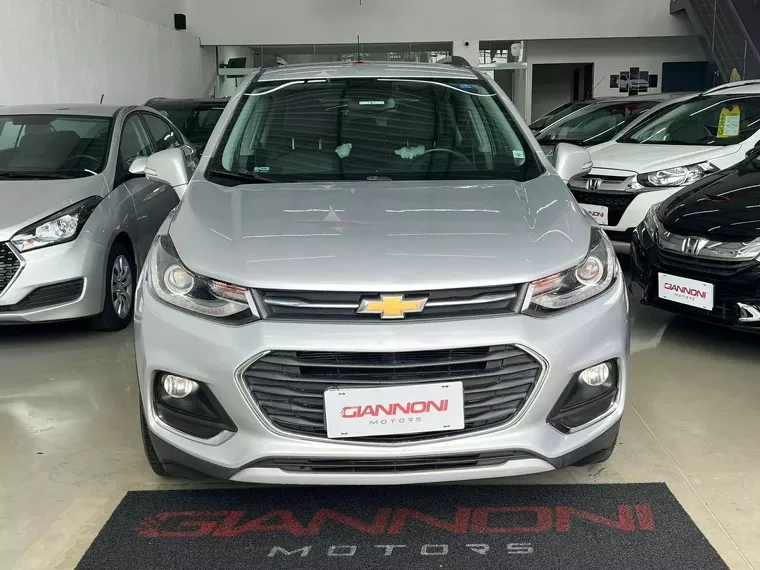 Chevrolet Tracker Prata 6