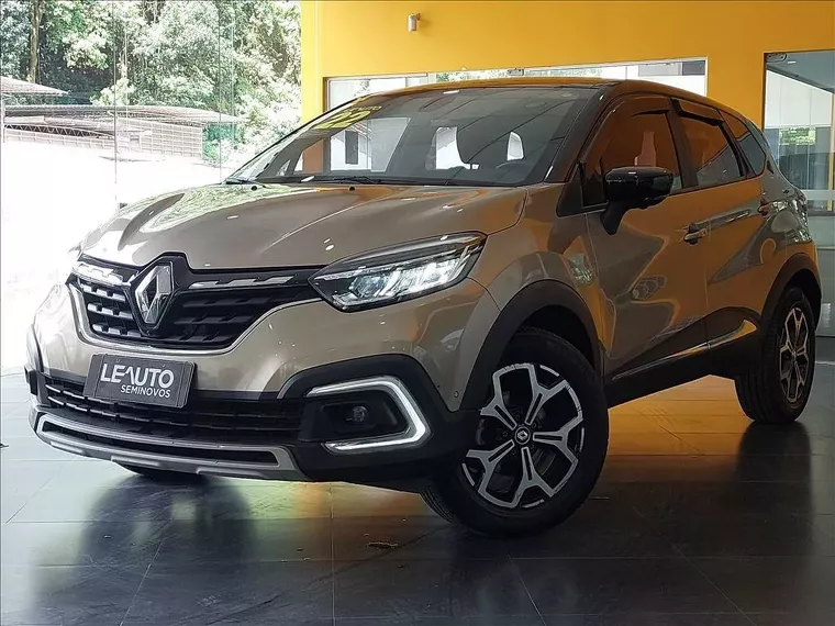 Renault Captur Bronze 4