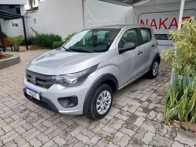 Fiat Mobi Prata 8