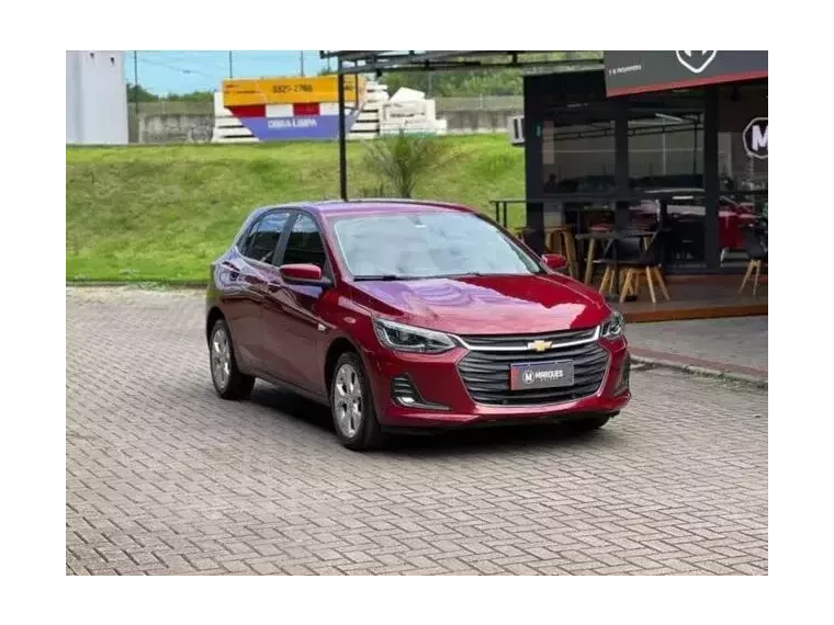 Chevrolet Onix Vermelho 8