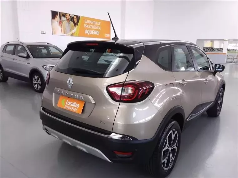 Renault Captur Bege 2