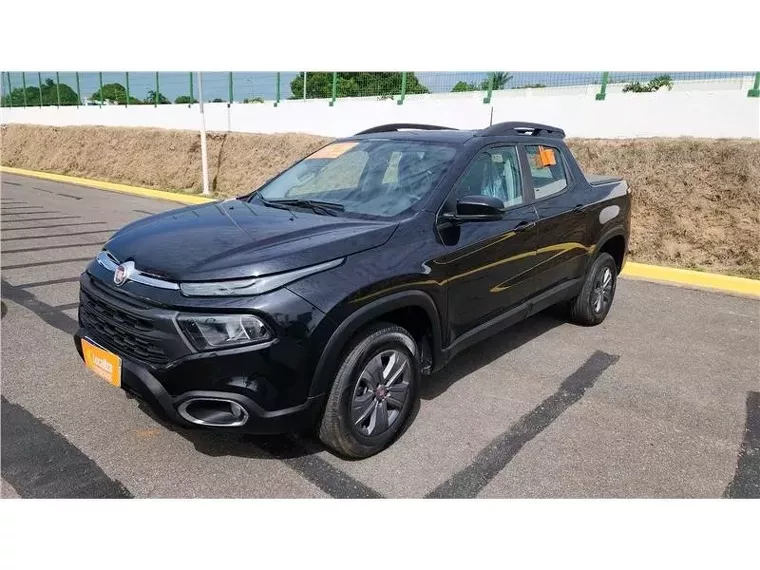 Fiat Toro Preto 9