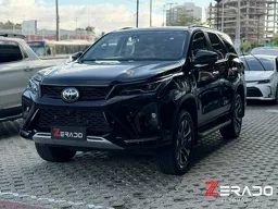 Toyota Hilux SW4