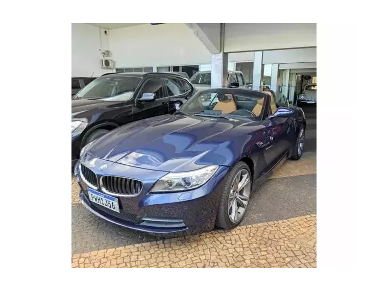 BMW Z4 Azul 10