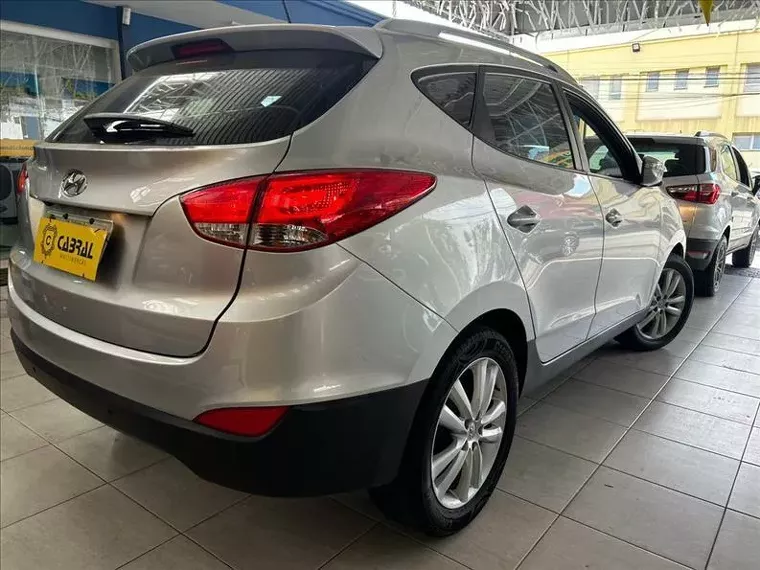 Hyundai IX35 Prata 6