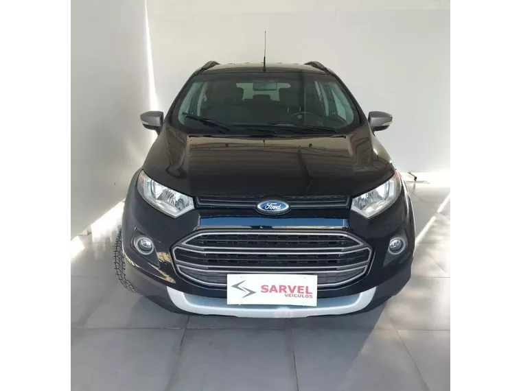 Ford Ecosport Preto 4