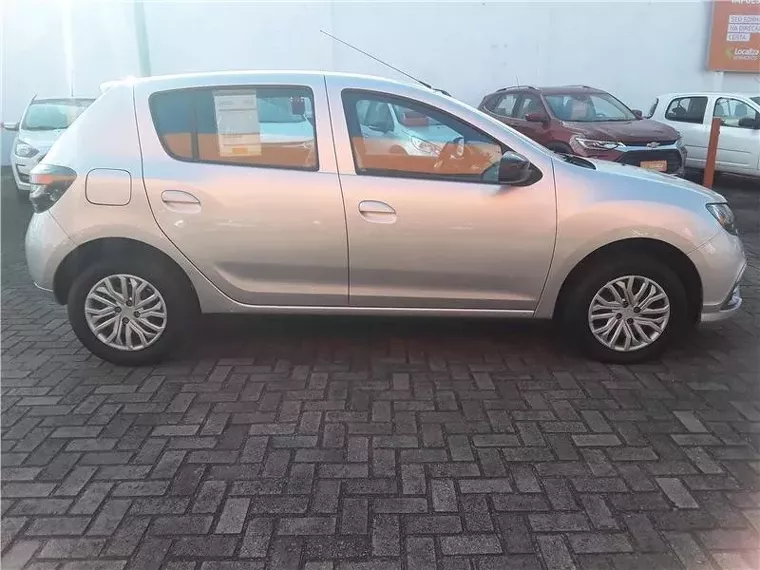 Renault Sandero Prata 3