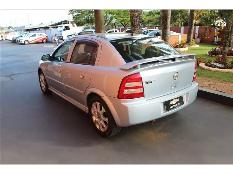 Chevrolet Astra Prata 7