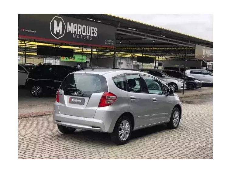 Honda FIT Prata 3