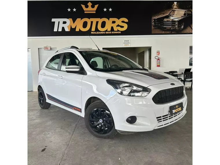 Ford KA Branco 12