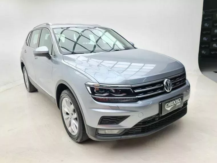 Volkswagen Tiguan Prata 4